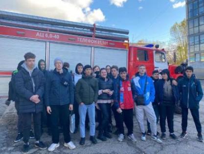 Студенты Тверского технологического колледжа посетили "Специализированную пожарно-спасательную часть"